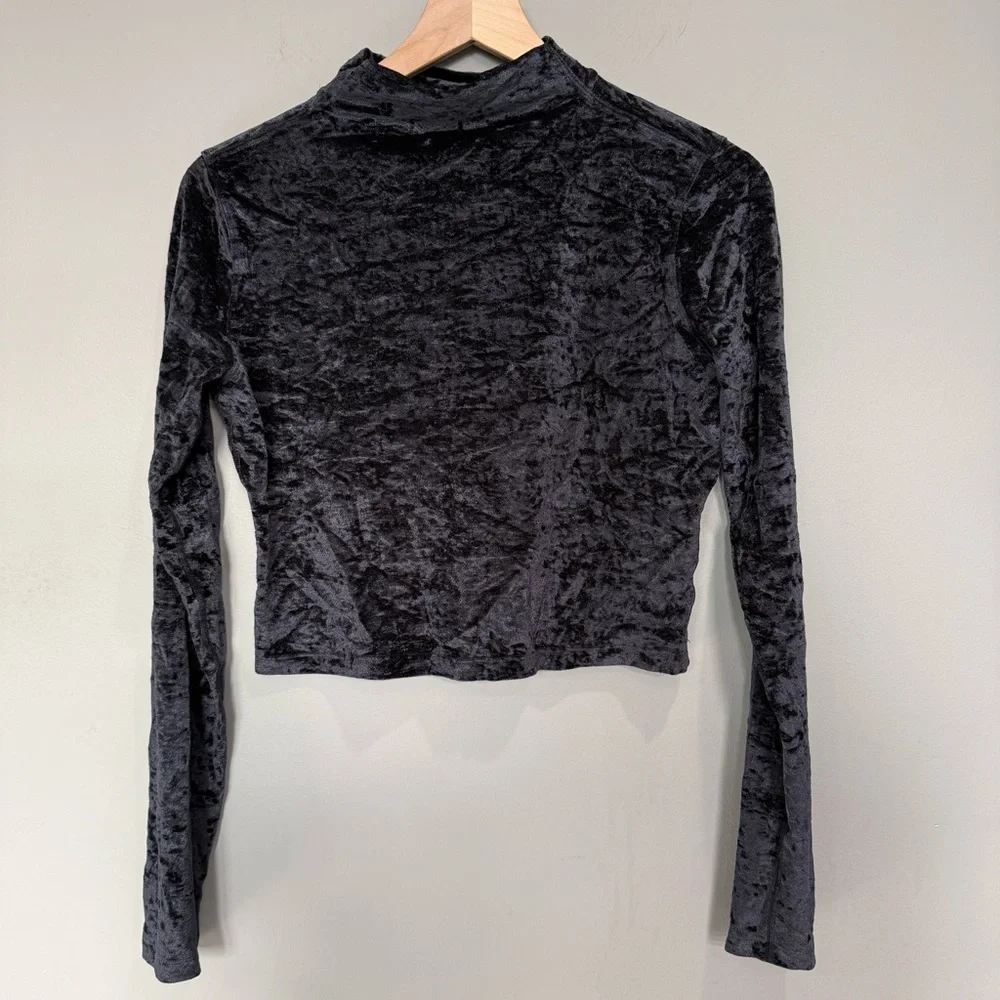 Lululemon All Aligned Mock Neck Top in Crushed Velvet‎ Size 10 W3EBTS